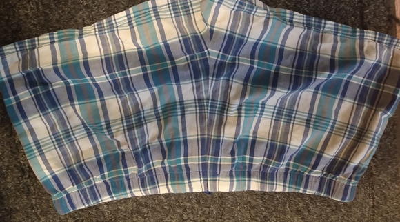 Old Navy Plaid Sleep Shorts - Picture 2 of 3